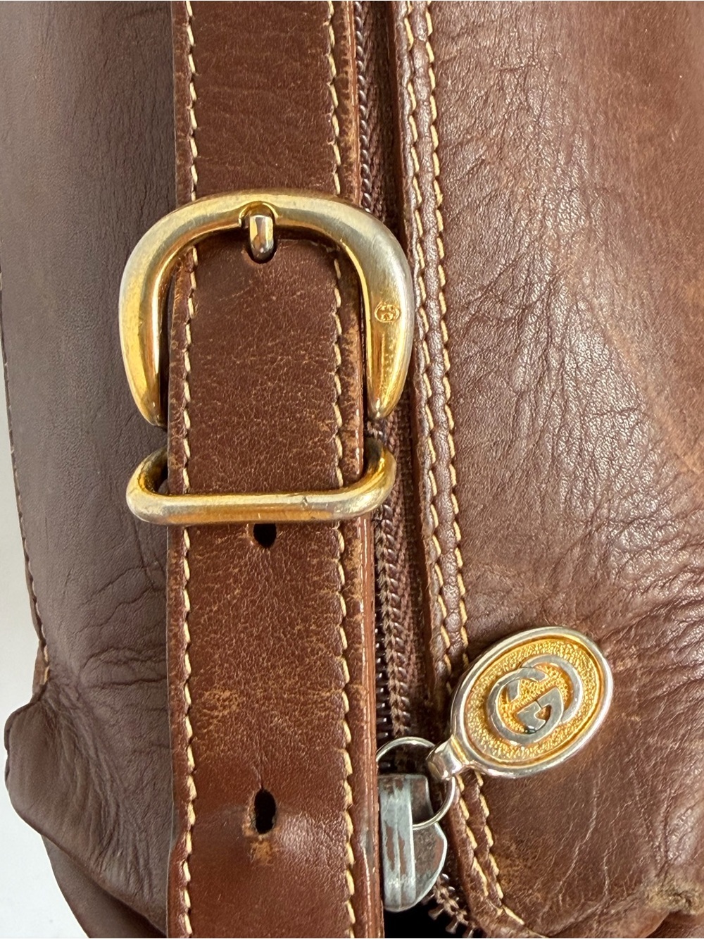 Authentic Gucci Crossbody Bag Brown chestnut Leather Shoulder Bag GG - Fair poor - Picture 13 of 16